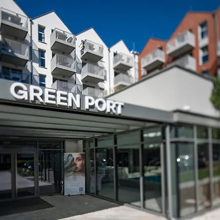 Port Admus For Rent Apartment *