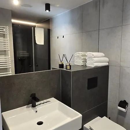 Admus - Port Aqua Апартаменти